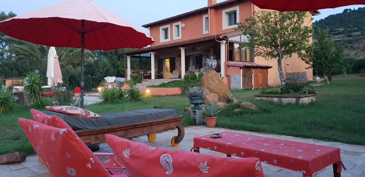 Orange Ville Villamassargia ภายนอก รูปภาพ